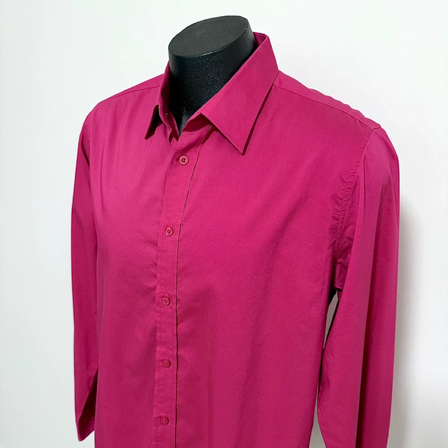 Men’s raspberry Monza dress shirt (XL)