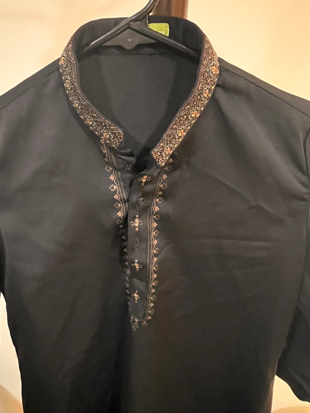 Black Kurta with Embroidered Collar - photo 2