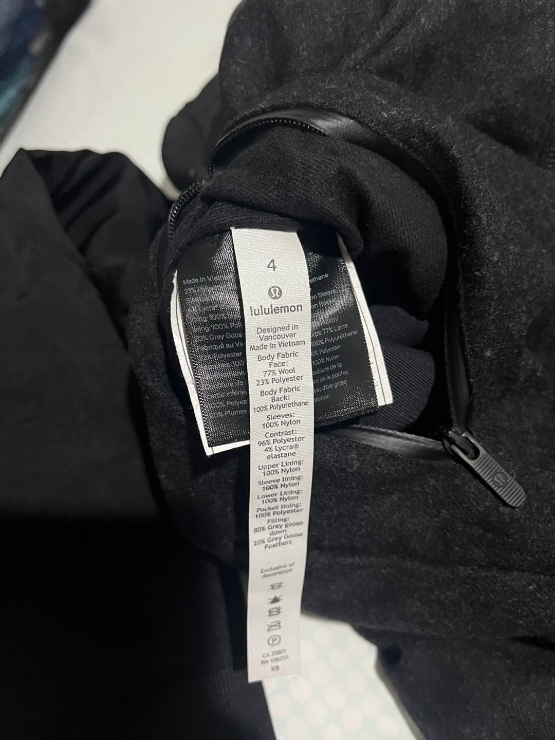 Lululemon Bomber Jacket - Black Size 4