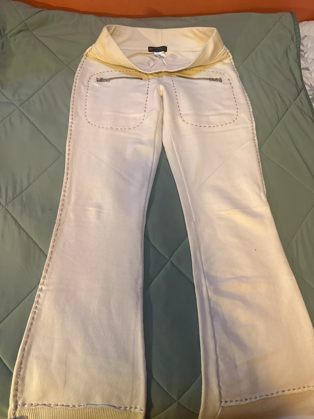 PARASUCCo ERGONOMiC EAR Flare Pants Cream S/P