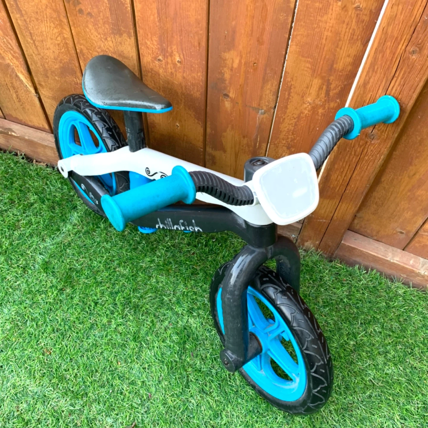 Balance Bike Chillafish Toddler Bike Kids Training Bicycle - photo 3