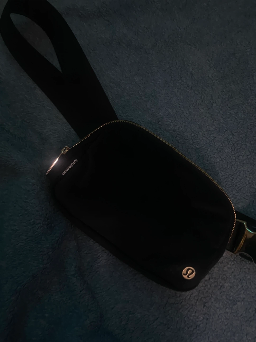Lululemon Everywhere Belt Bag - Black - photo 2