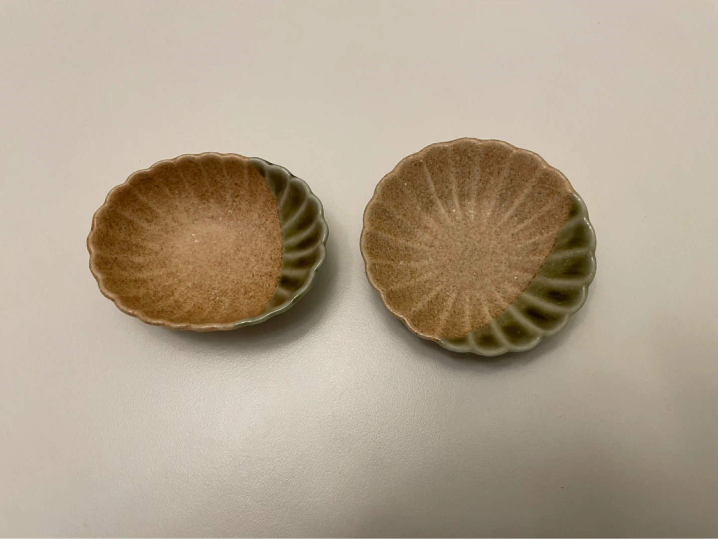 Set of 2 Ceramic Small Sauce Dishes