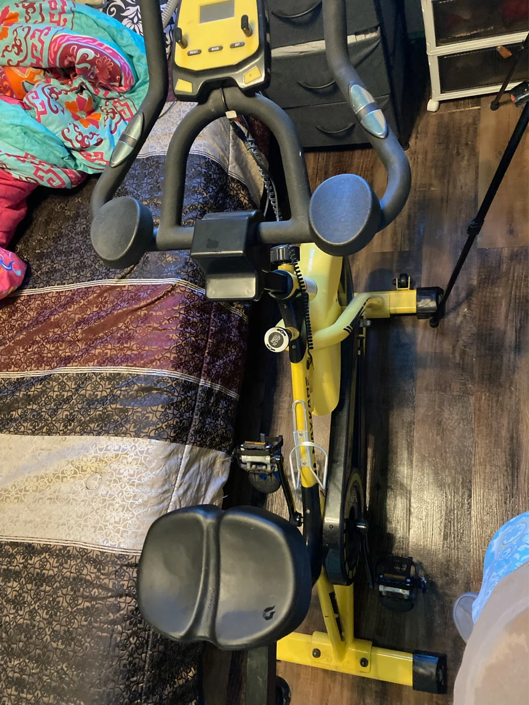 MAXKARE Yellow Spin Bike - photo 5