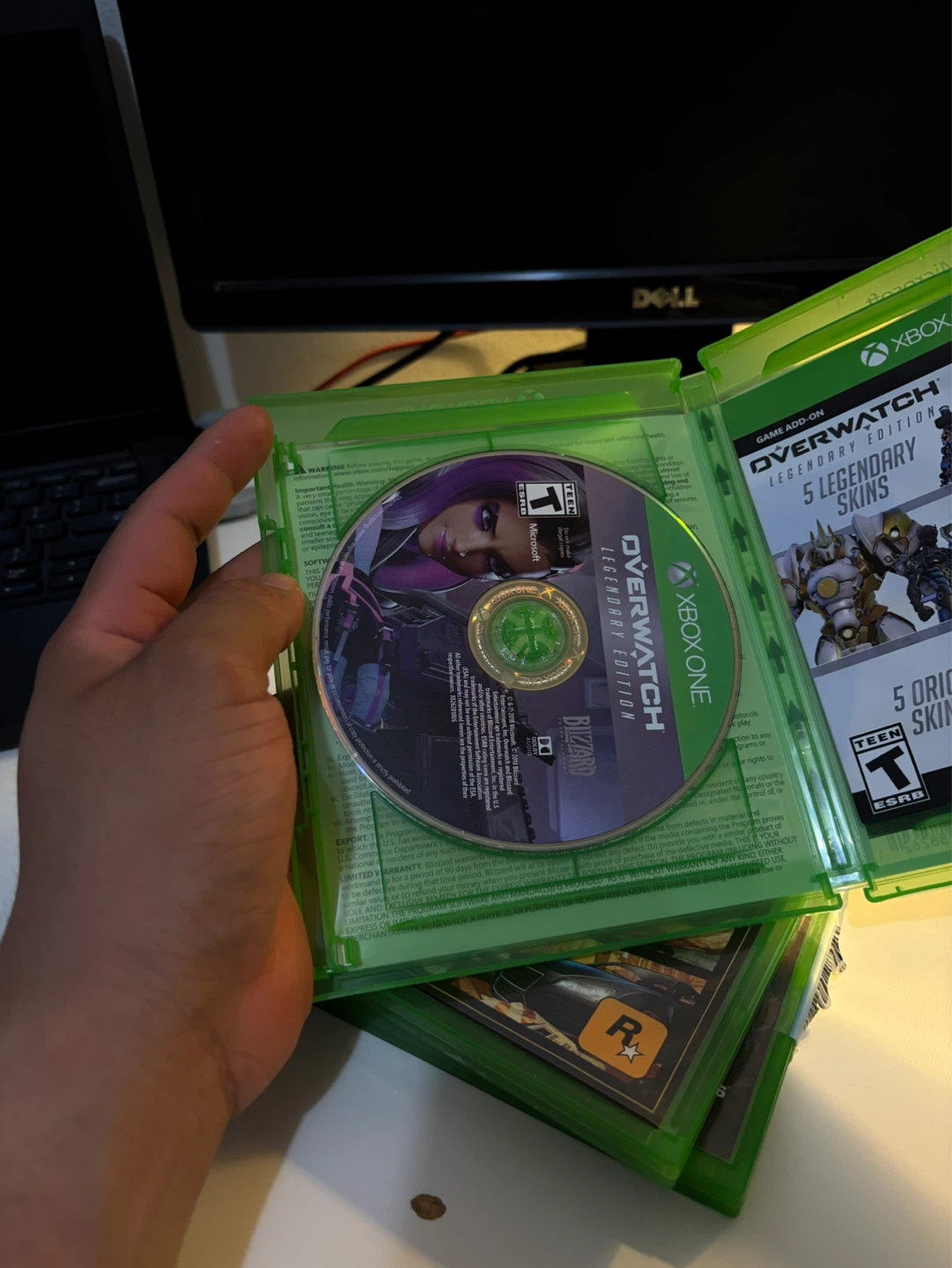 Xbox One Games: Overwatch Legendary Edition, Dead by Daylight - photo 3