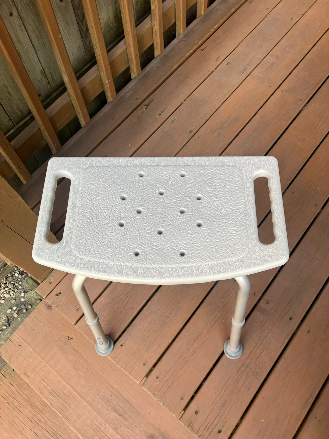 Deluxe Aluminum Shower Bench - Excellent Condition - photo 2