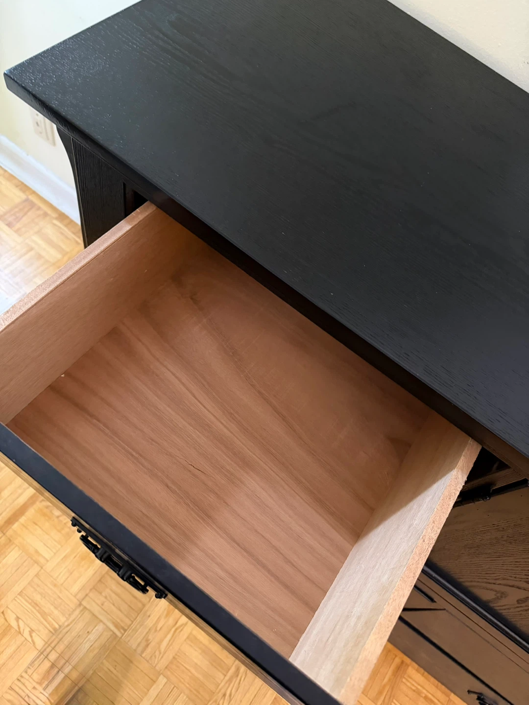 Black 9-Drawer Dresser - photo 3