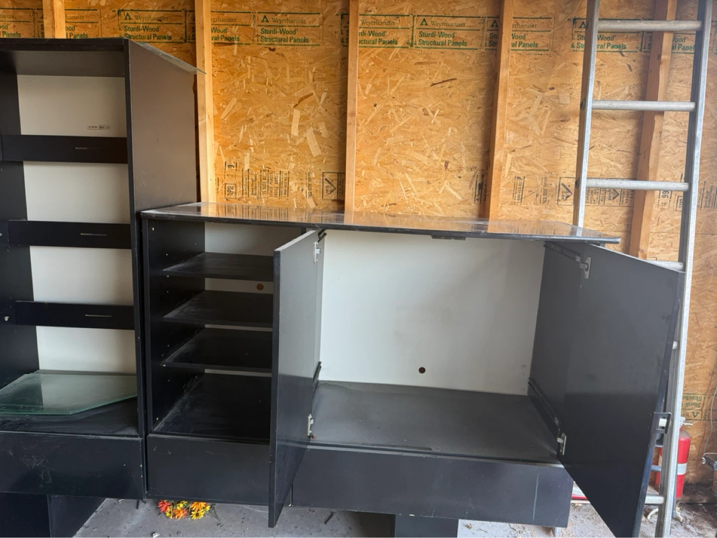 Black Entertainment Unit with Shelves and Cabinet