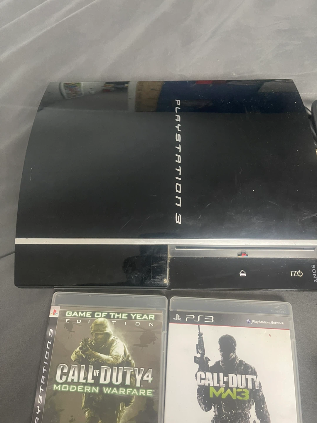 PlayStation 3 Console Bundle with 4 Games - photo 2