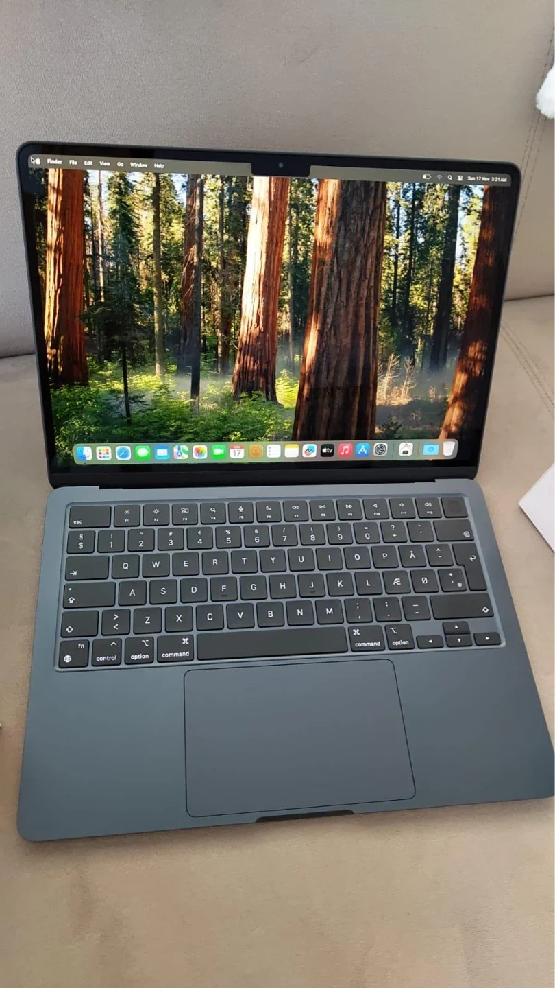 Apple MacBook Air M2