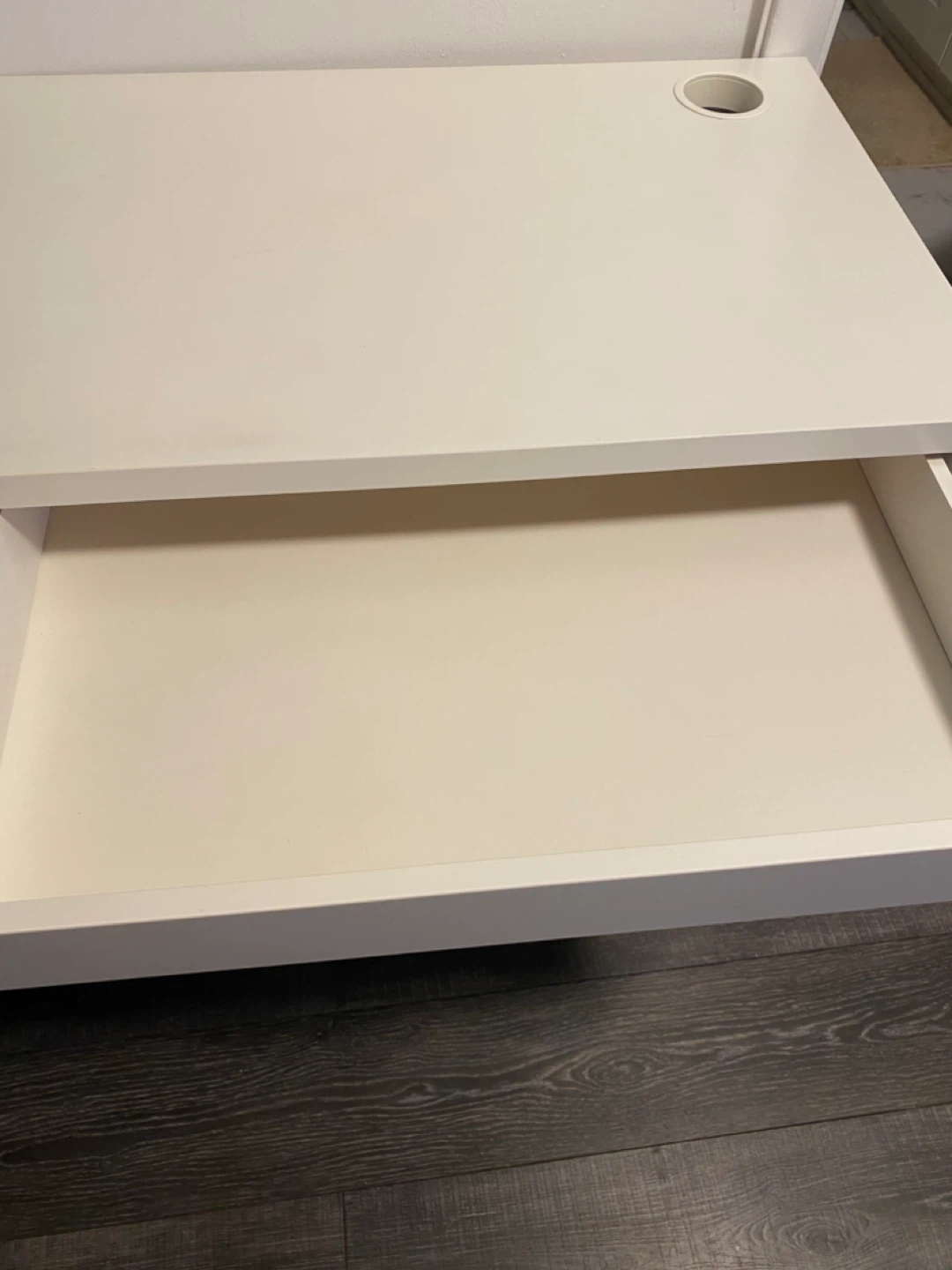 Ikea Micke White Desk with Drawer - photo 4