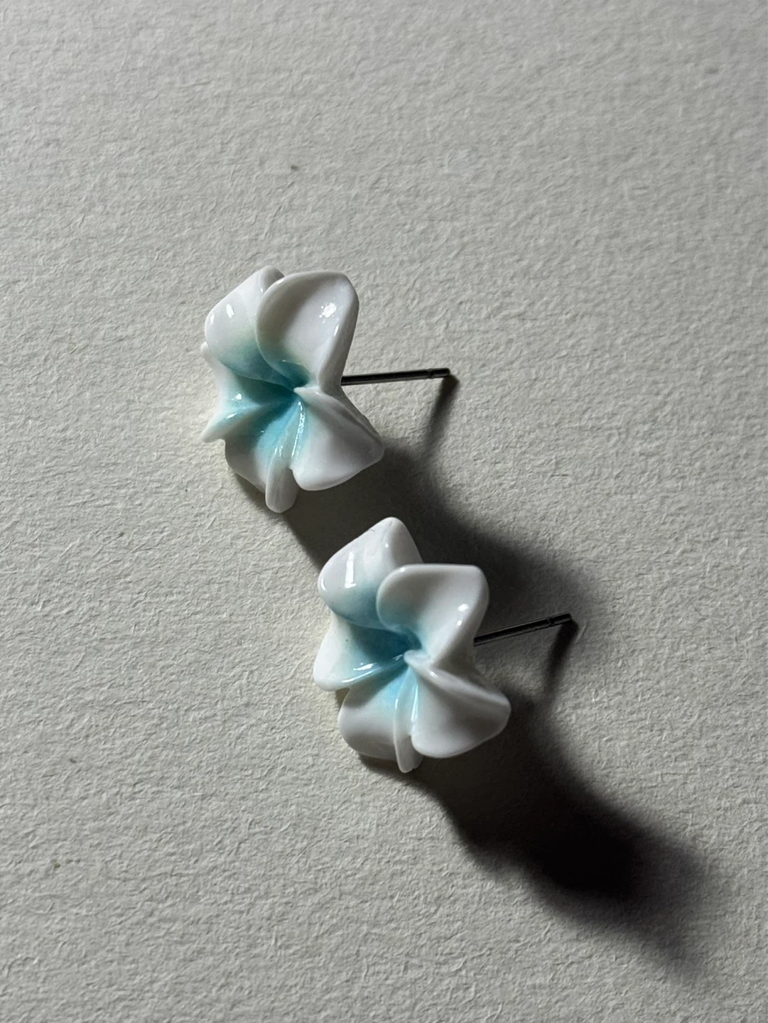White and Blue Flower Stud Earrings