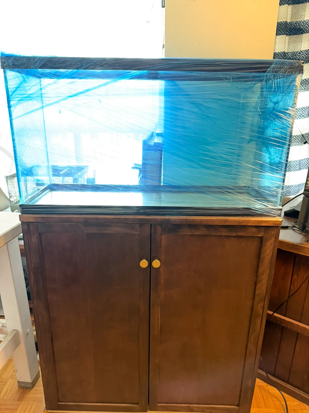 Glass Aquarium Tank with Wooden Stand - photo 2