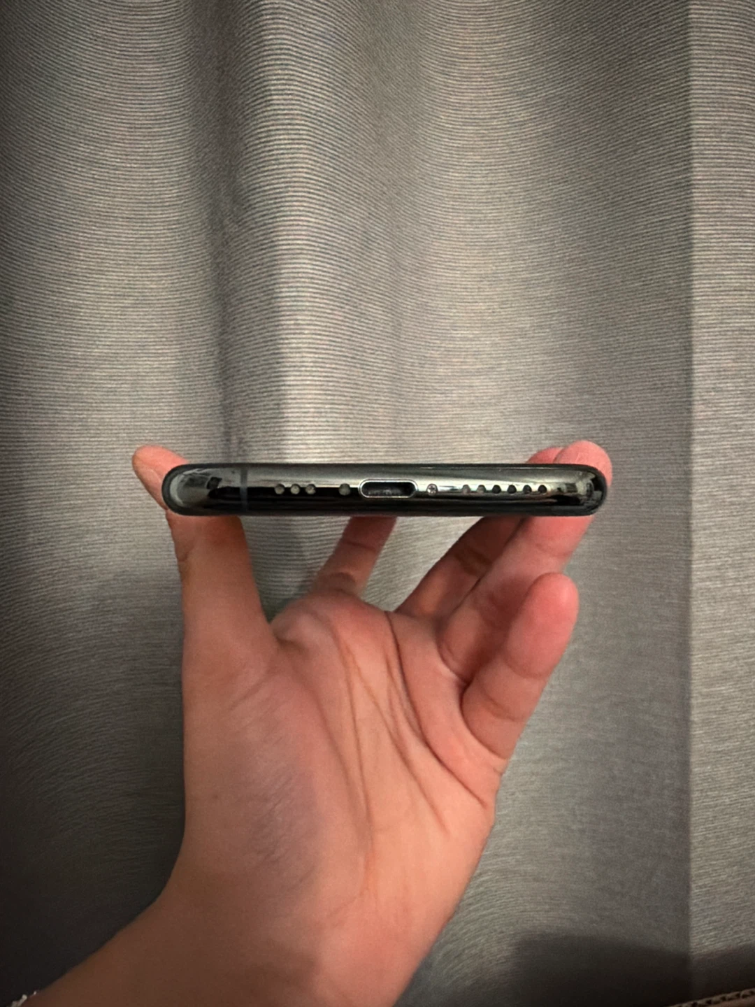 Apple iPhone 11 Pro - photo 4