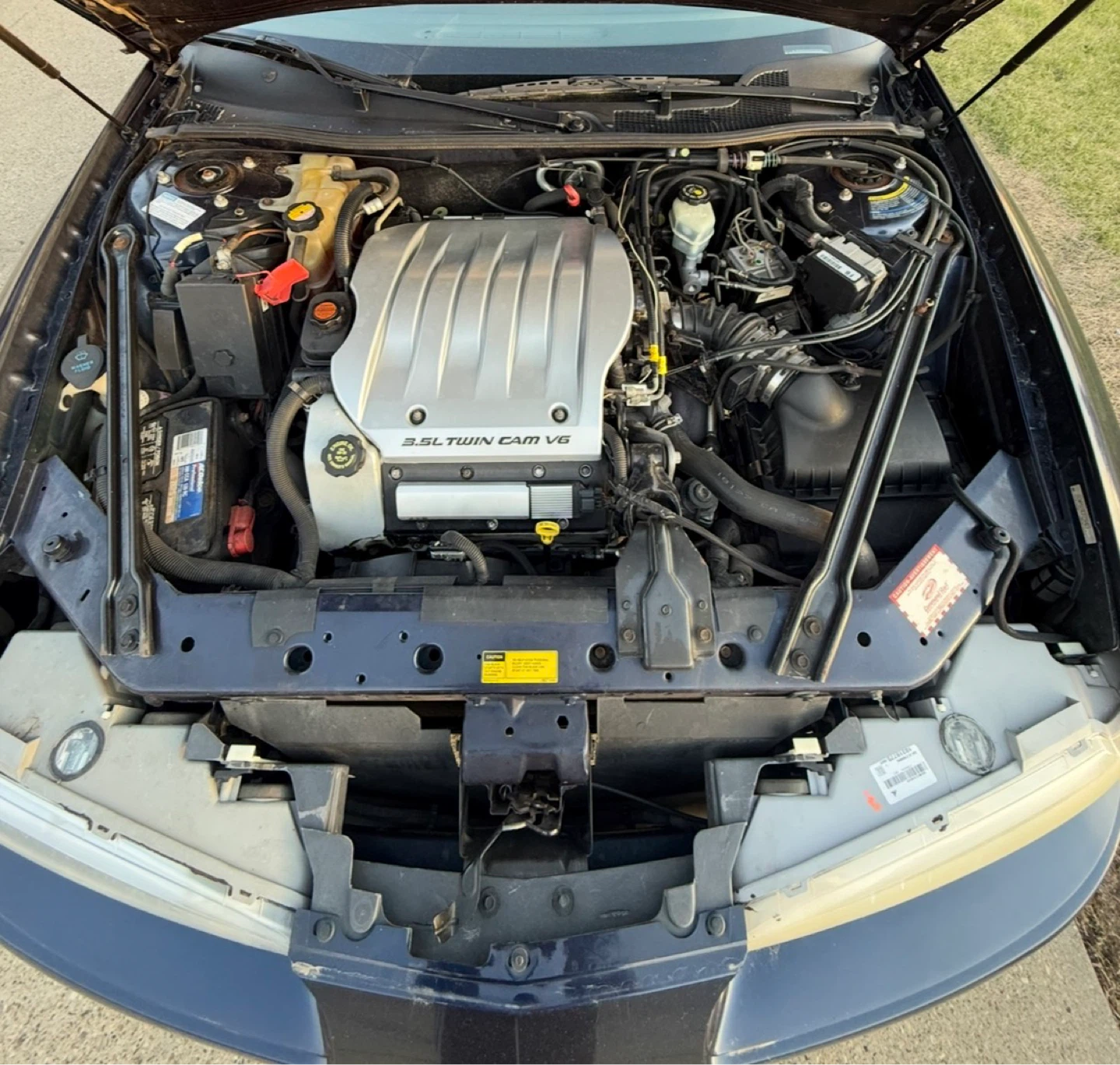 One owner active no accidents  2001 Oldsmobile Intrigue Sedan - photo 2