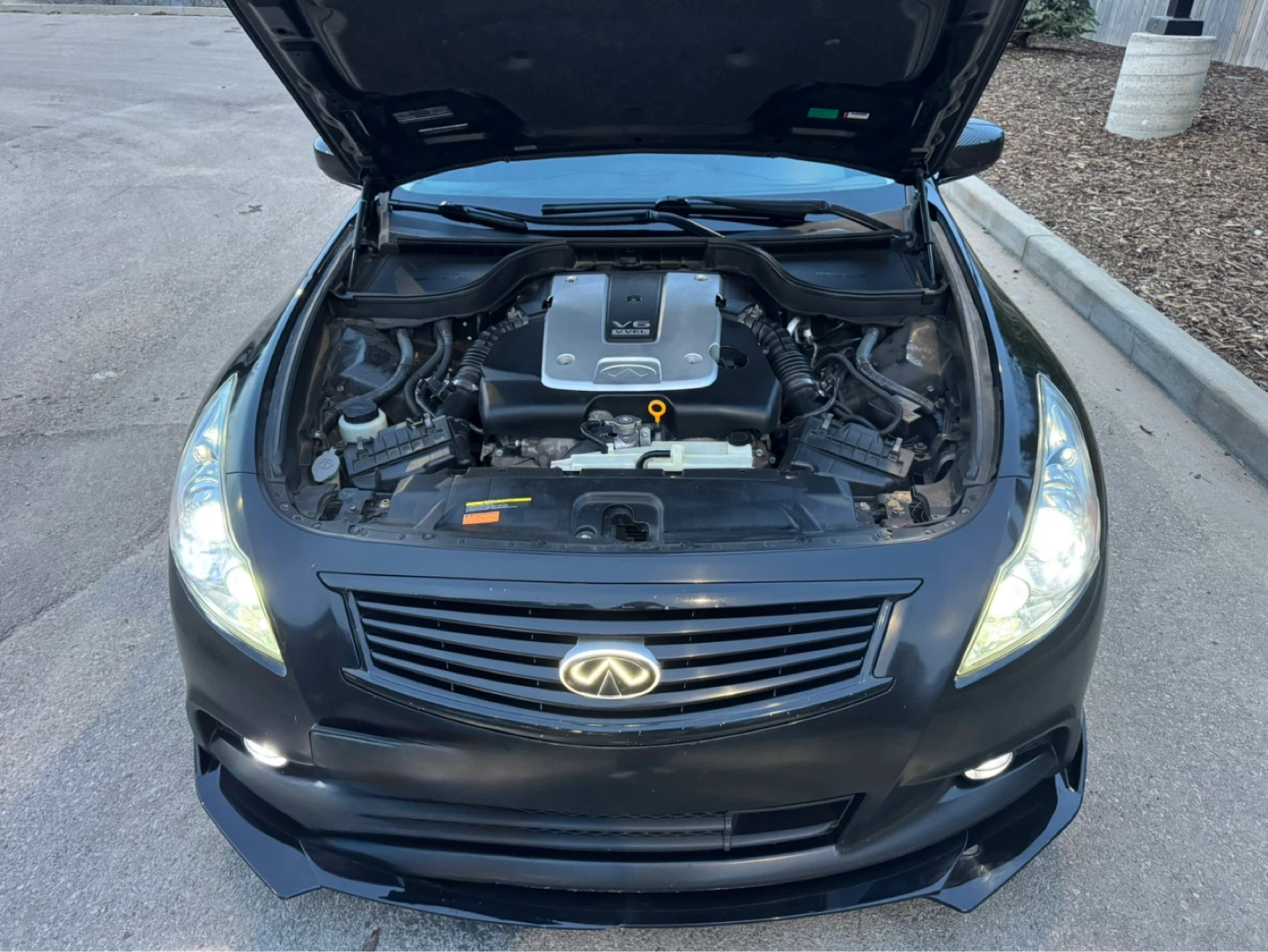 Infiniti g37xS 2012