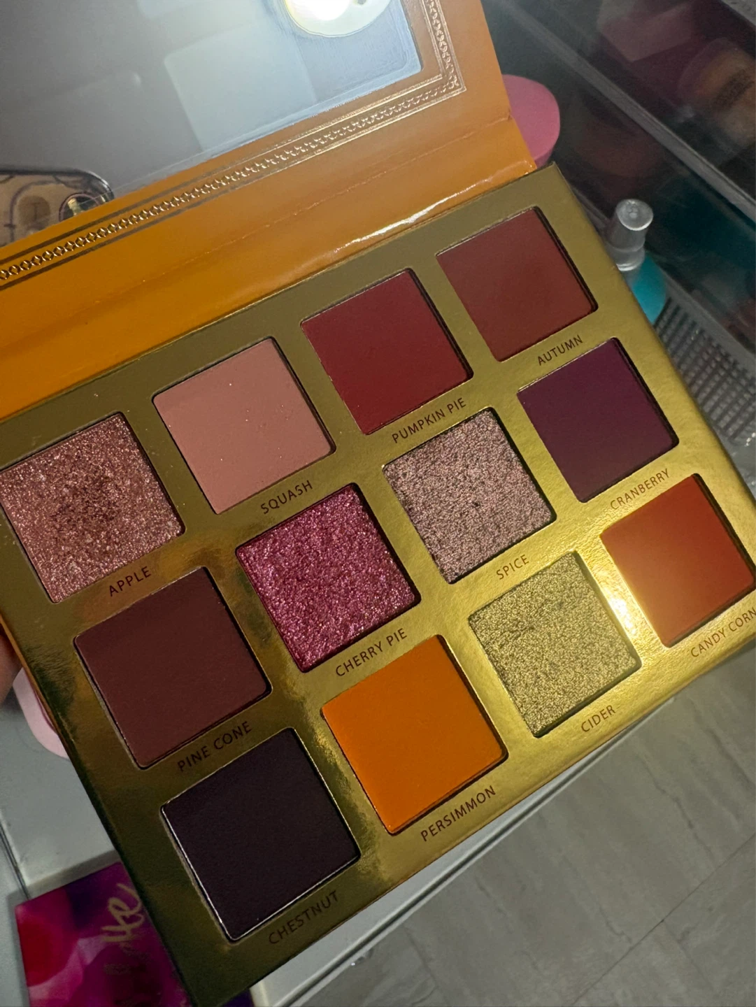 ACE BEAUTE Falling for You Eyeshadow Palette - photo 5