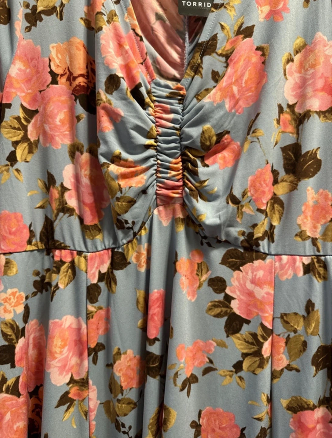 Torrid Floral Print Ruched Midi Dress Size 1 - photo 4