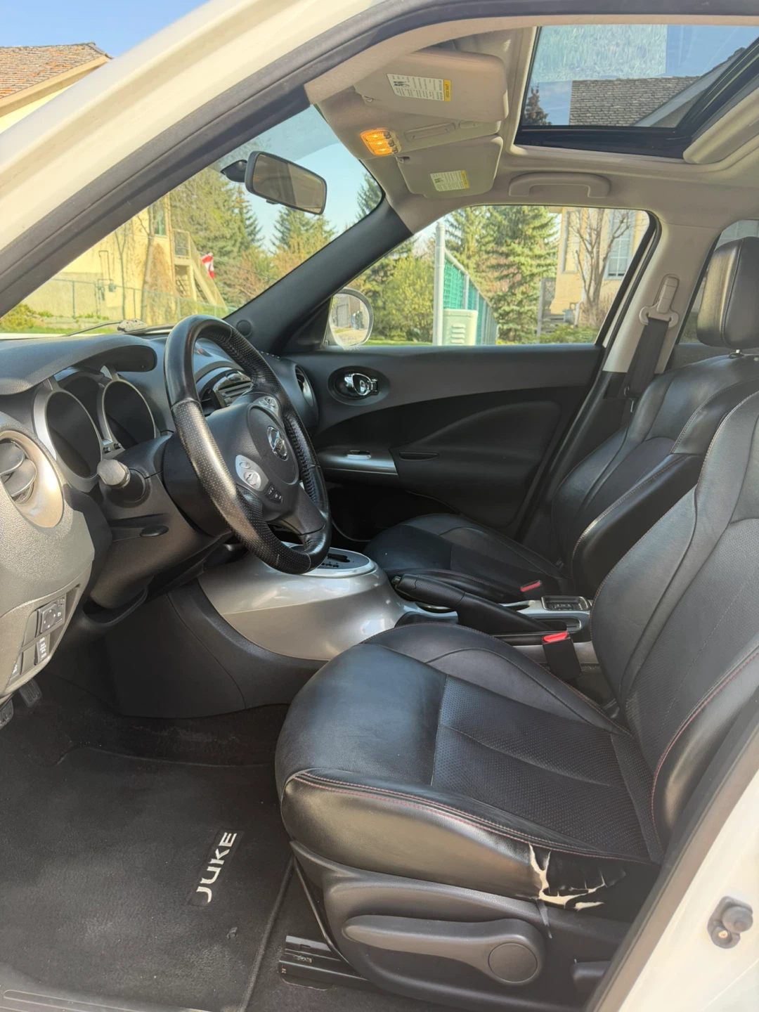 2013 Nissan Juke SL AWD Turbo Fully Loaded - photo 5