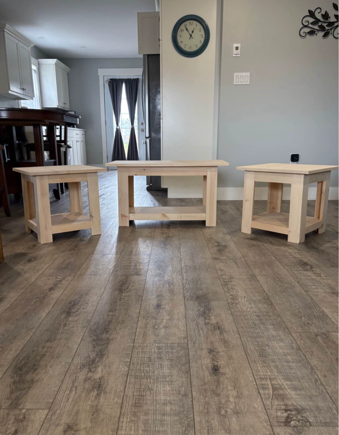 Coffee and end tables - photo 2