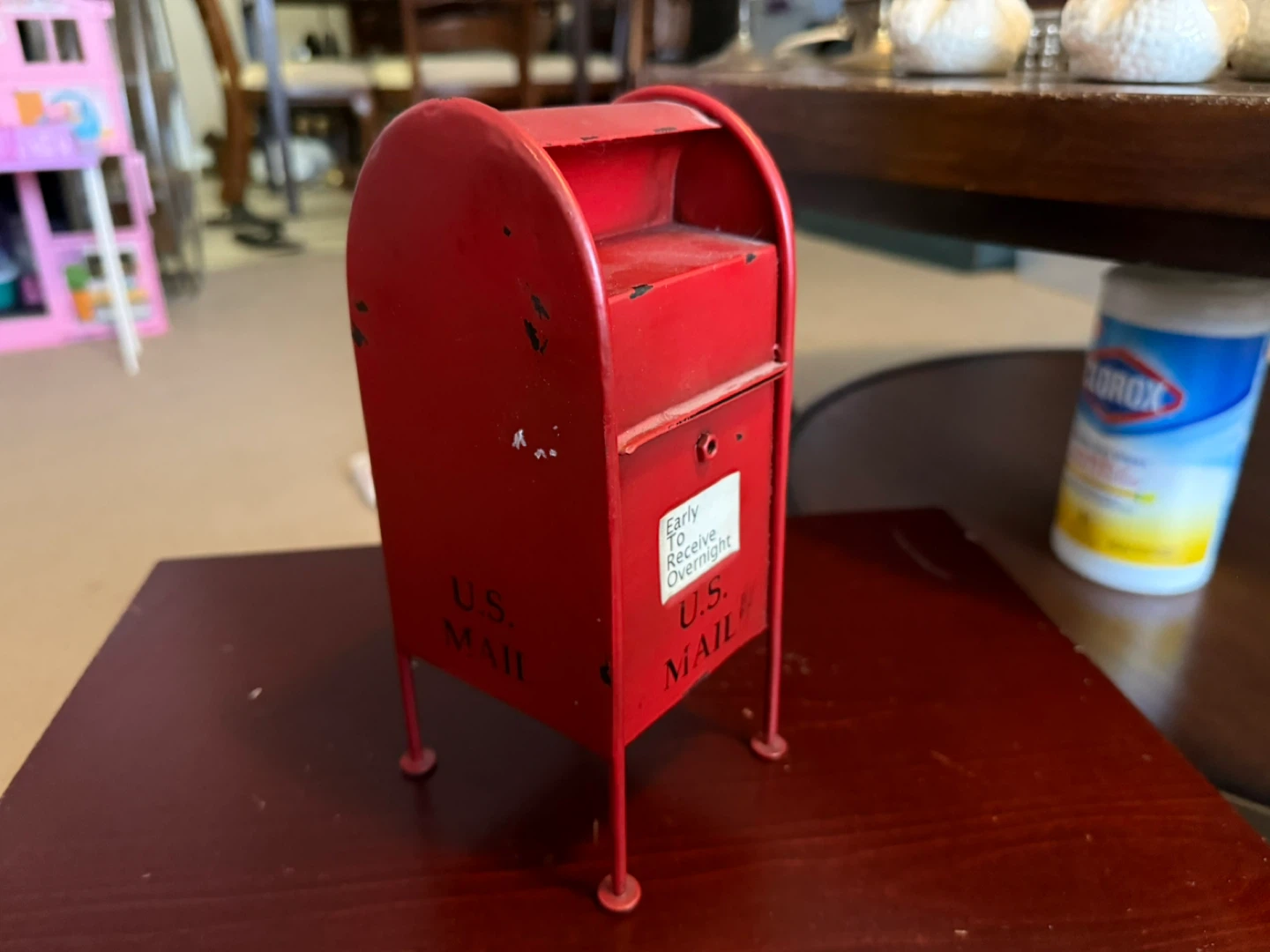 Red Metal US Mailbox Miniature Decor