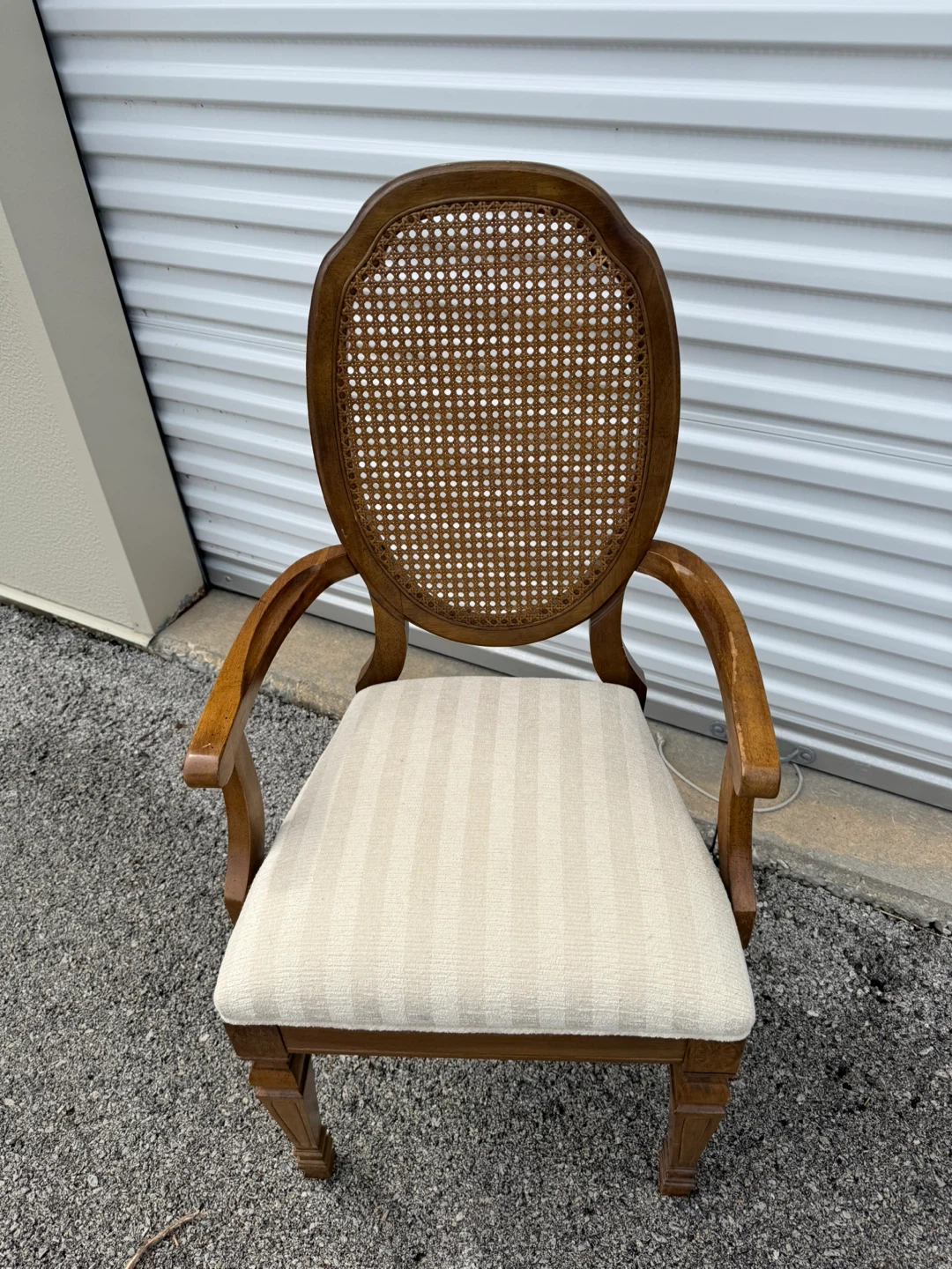 VTG Cane Back Armchair with Upholstered Seat - photo 4