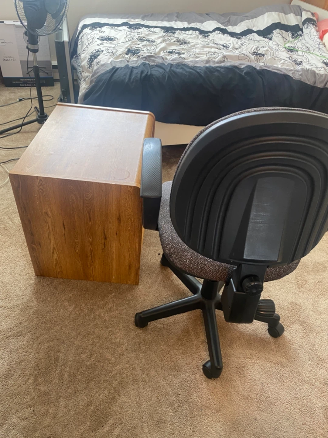Office Chair with Wooden Nightstand - photo 2