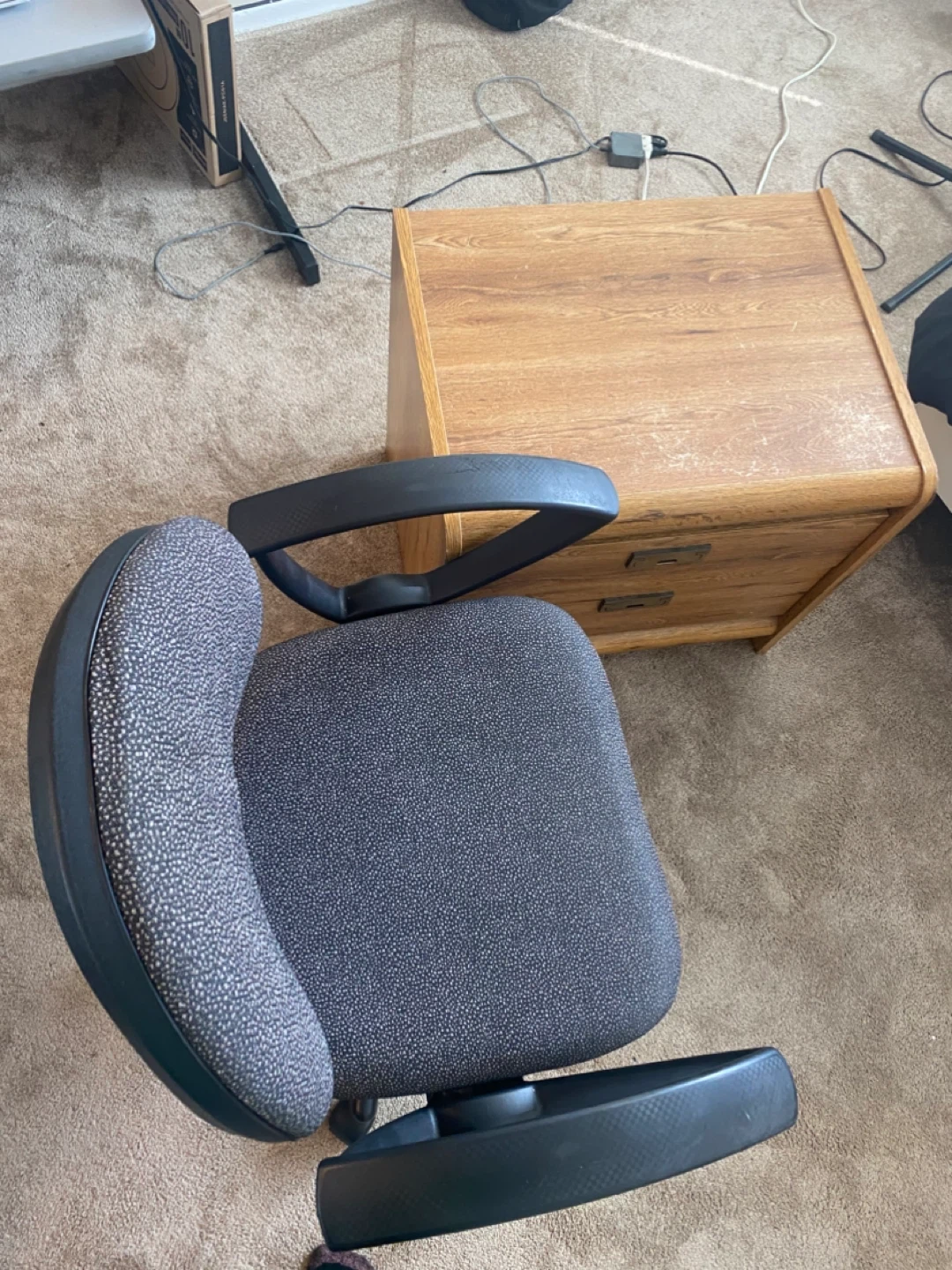Office Chair with Wooden Nightstand - photo 5