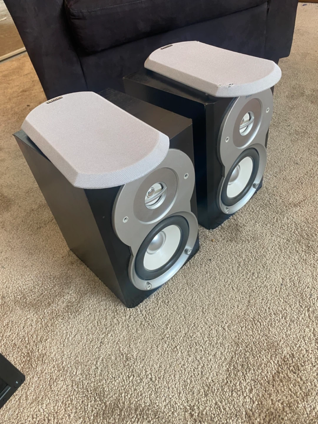 Philips Speakers (Pair) - photo 2
