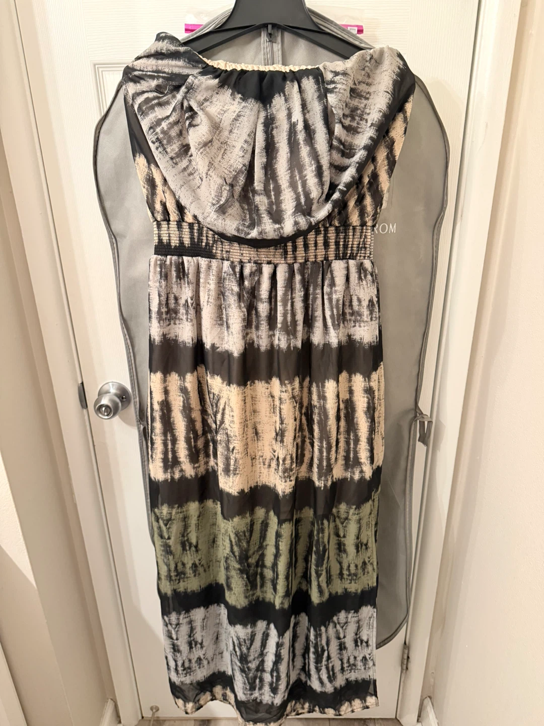 Mossimo Tie-Dye off-shoulder Maxi Dress Size L