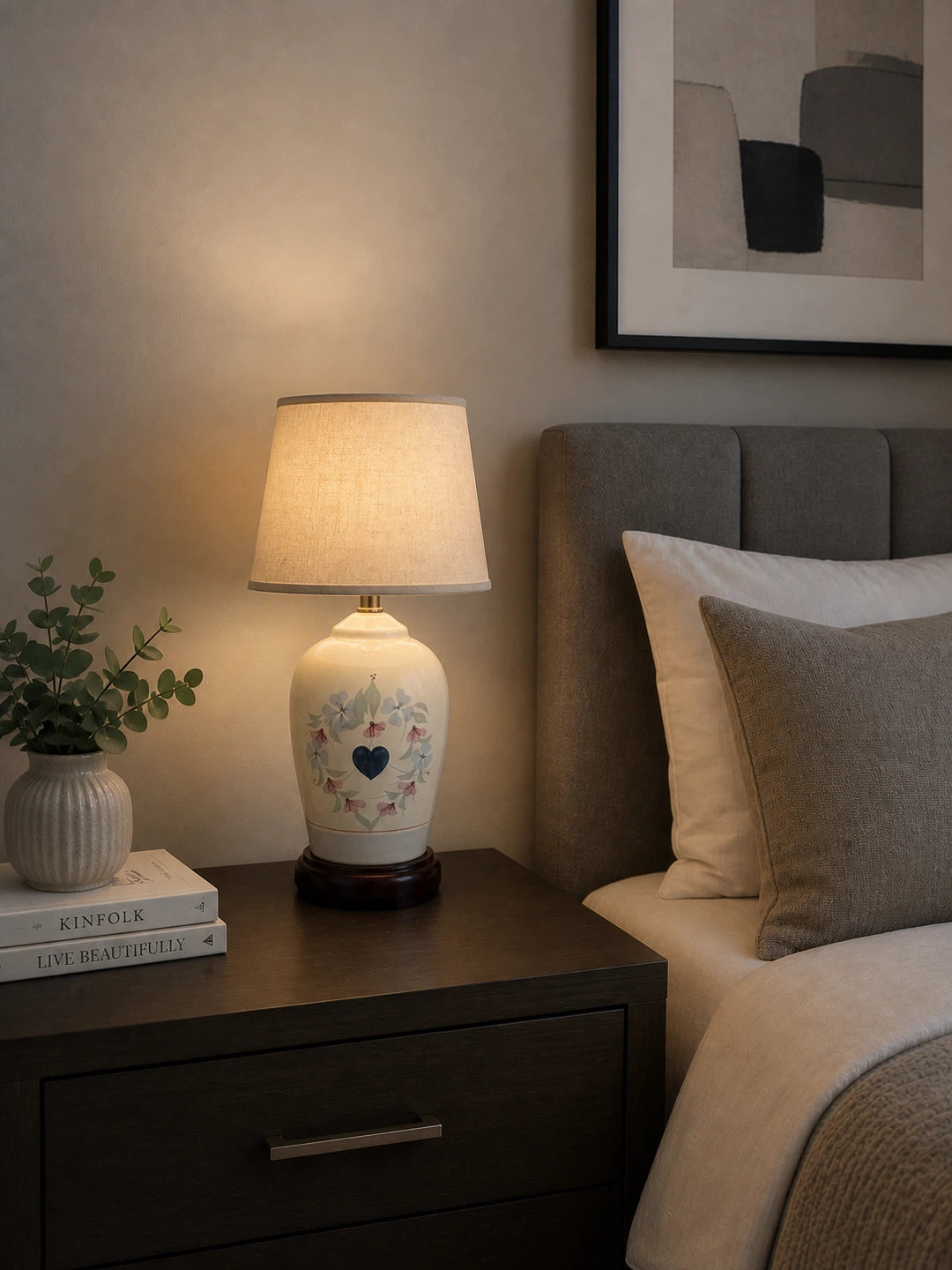 Vintage Ceramic Table Lamp with Heart Design