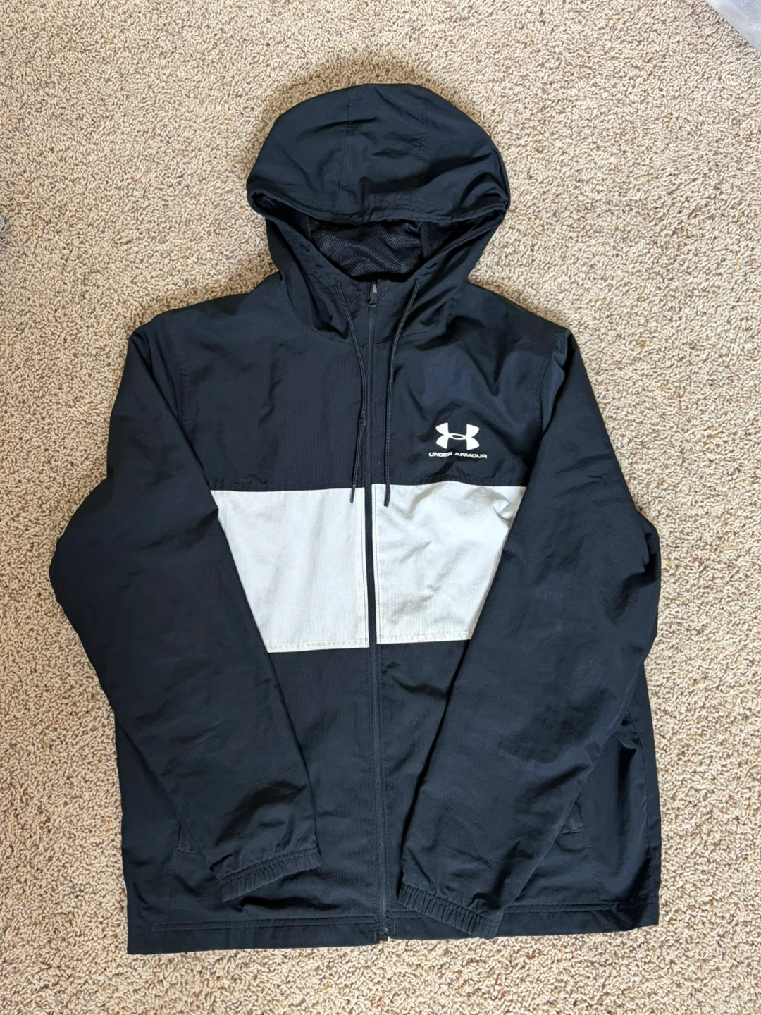 Under Armour Windbreaker Jacket - Black/Grey - Size LG