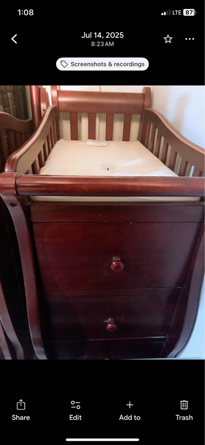 Cherry Wood Convertible Crib with Drawers - photo 4