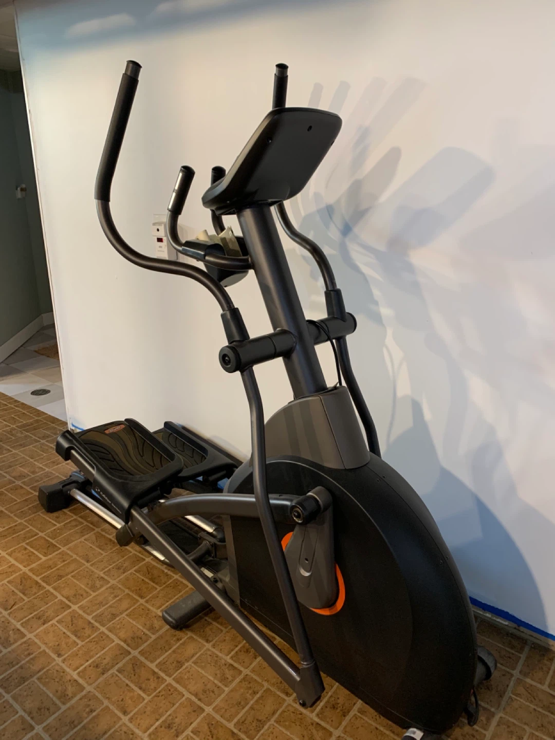 AFG 3.1 AE Elliptical - photo 2
