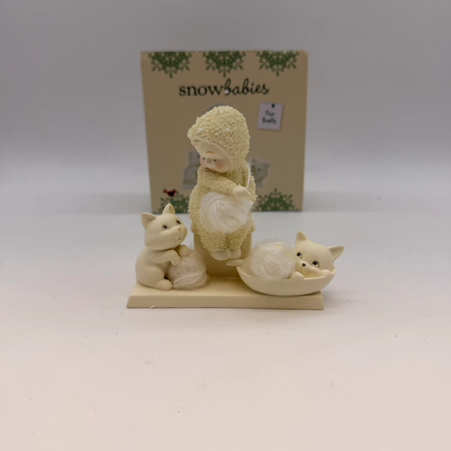 Department 56 Snowbabies Fur Balls Figurine 2017 w Box Kittens - photo 3