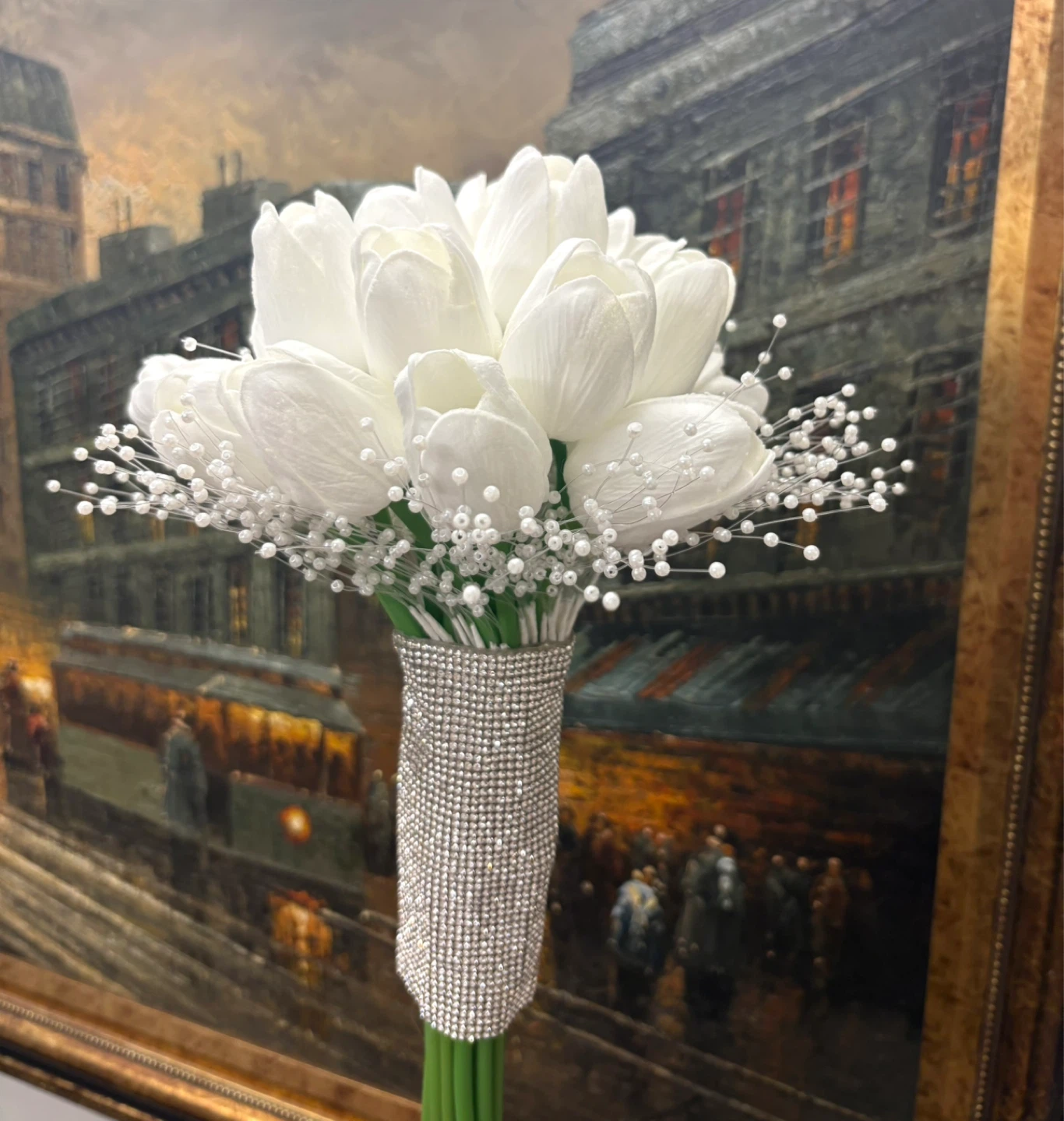 Bridal tulip bouquet with pearl - photo 2