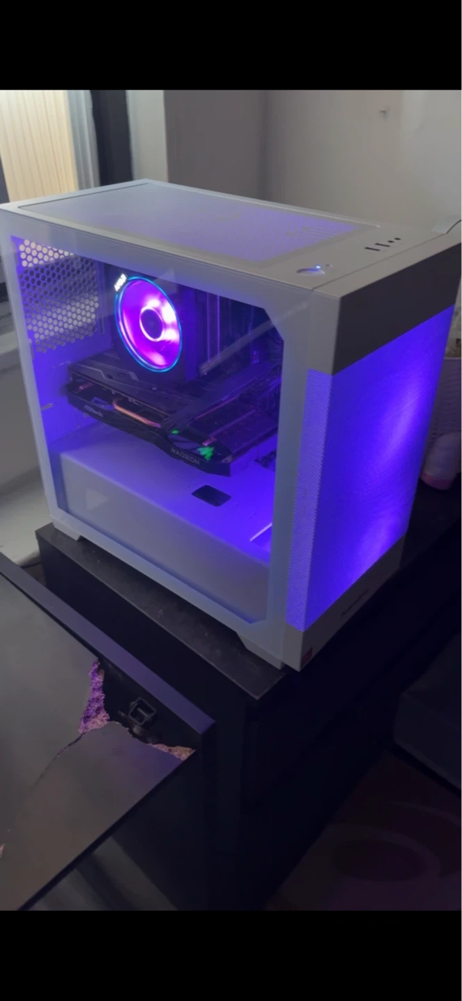 AMD White Gaming PC Case with RGB Lighting - photo 3