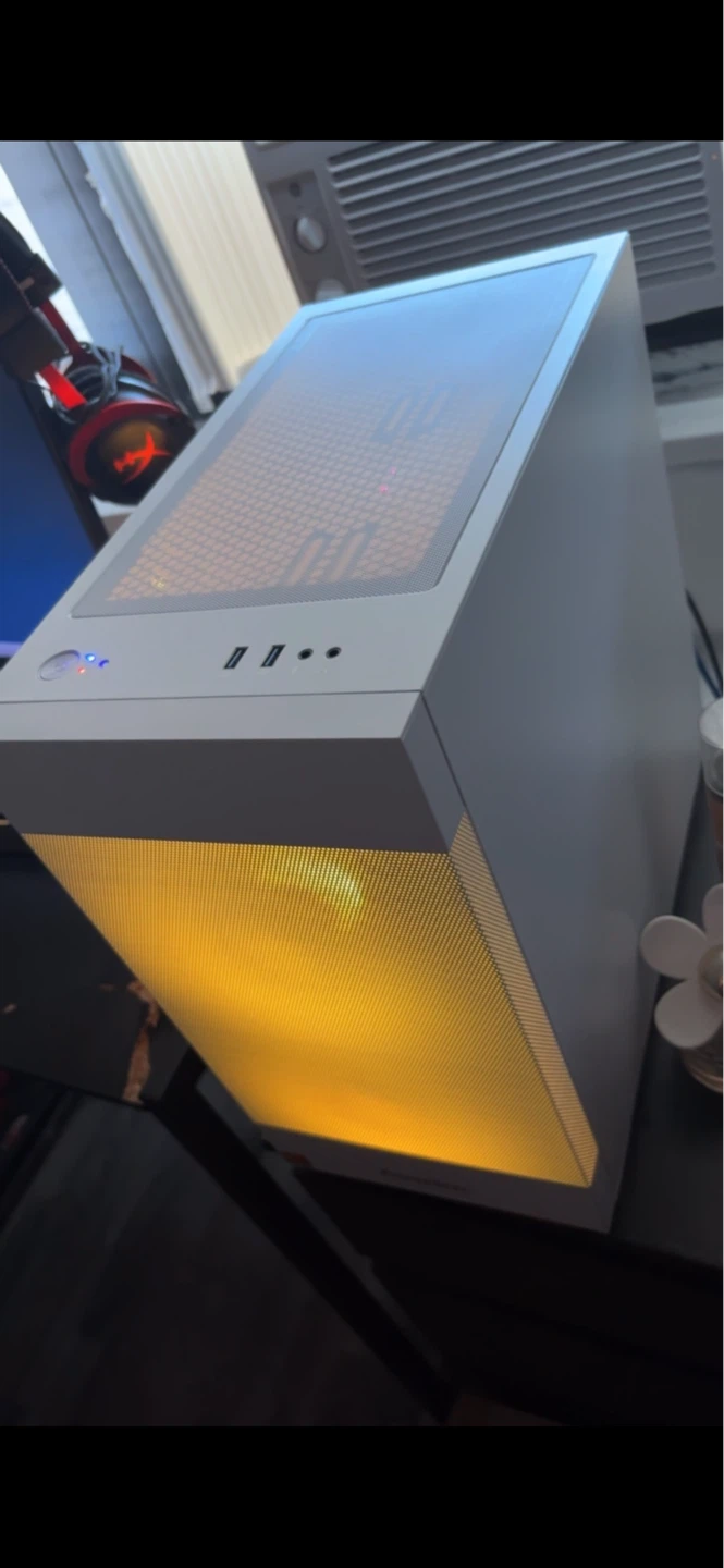 AMD White Gaming PC Case with RGB Lighting - photo 4
