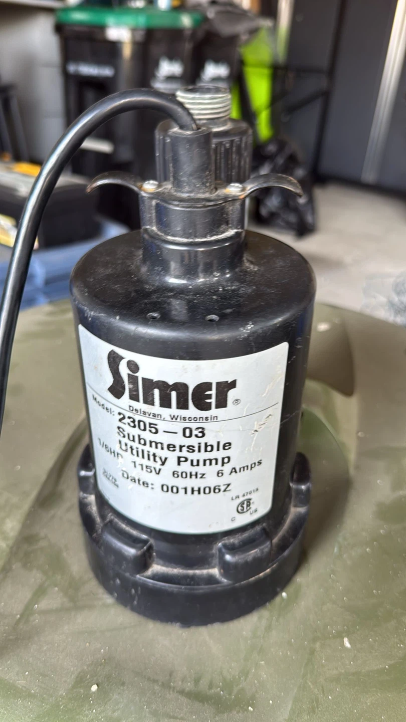 Simmer 2305 Submersible Utility Pump 1/6 HP - photo 2
