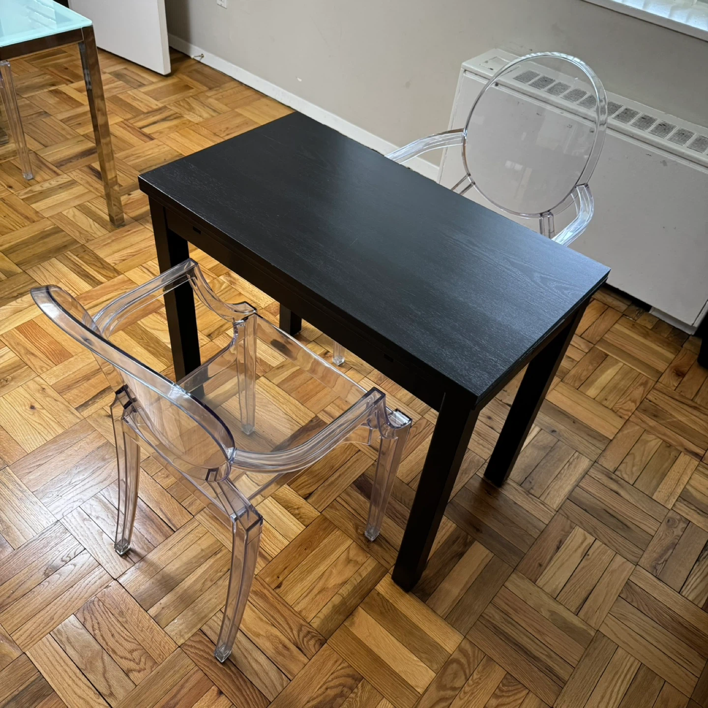 Black-brown Wooden Extendable Dining Table