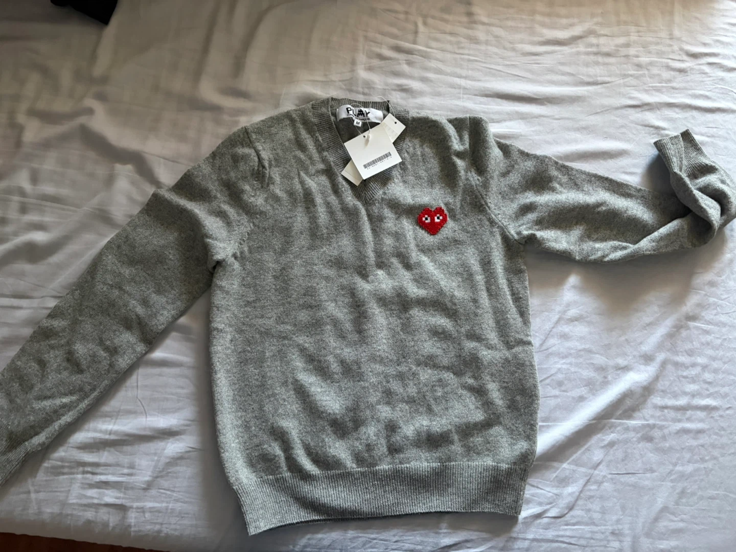 Comme des Garçons Play Crewneck Sweater - Grey size M