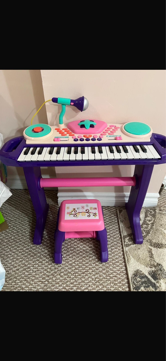 Kids Electronic Keyboard with Microphone and Stool