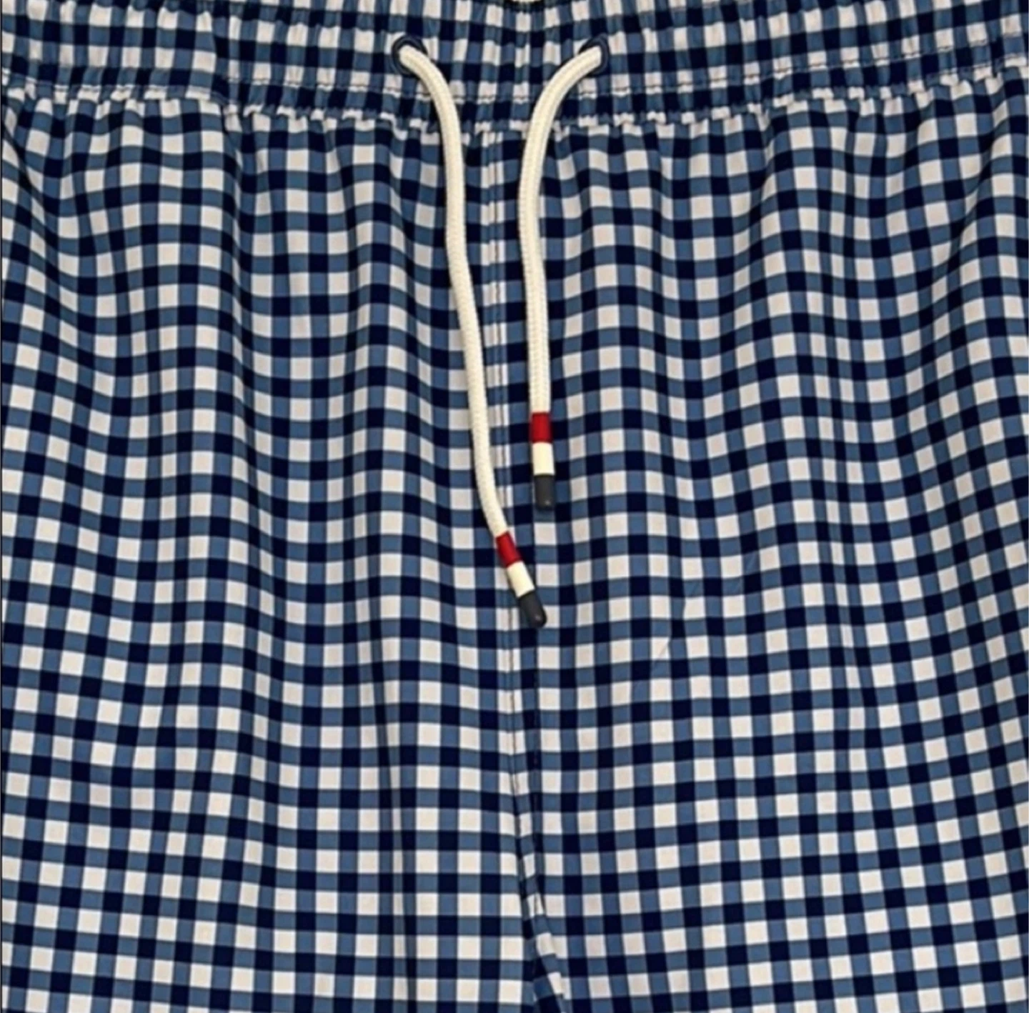 L (16) Vineyard Vines Gingham Swim Trunks