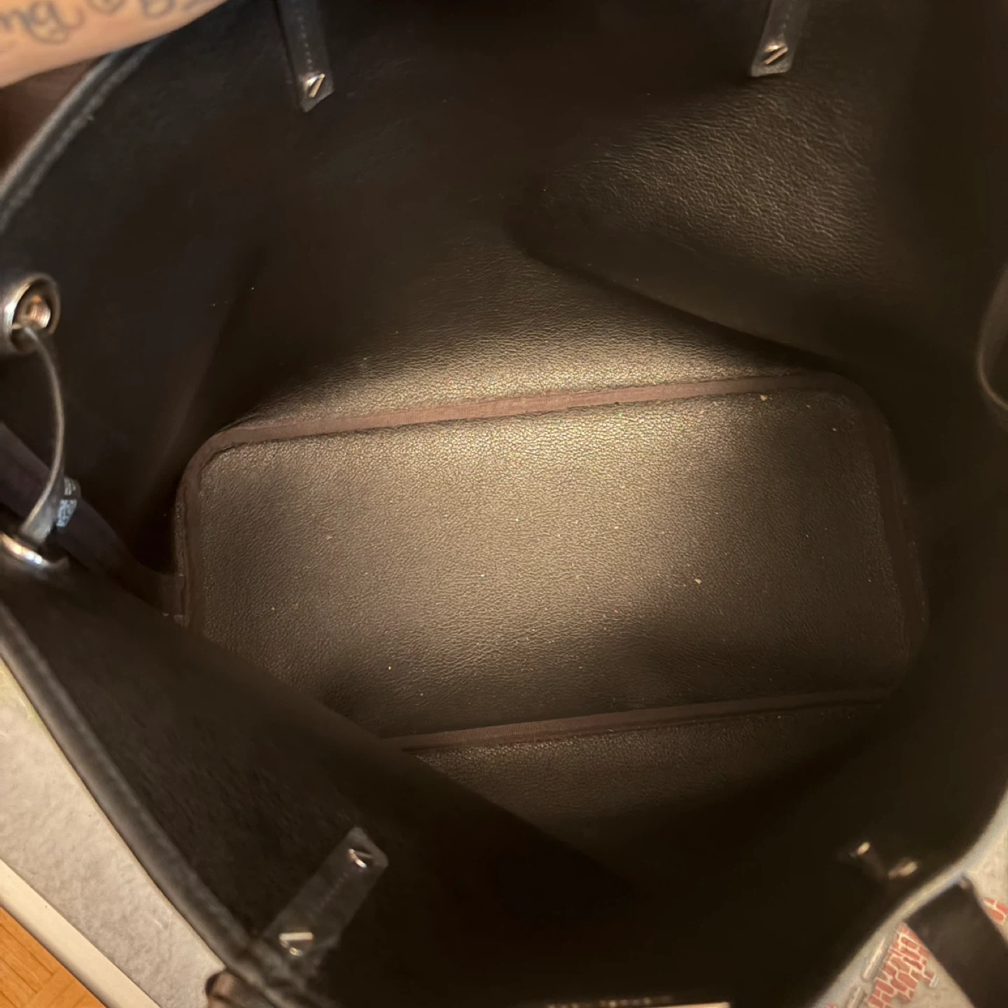 Michael Kors purse - photo 4