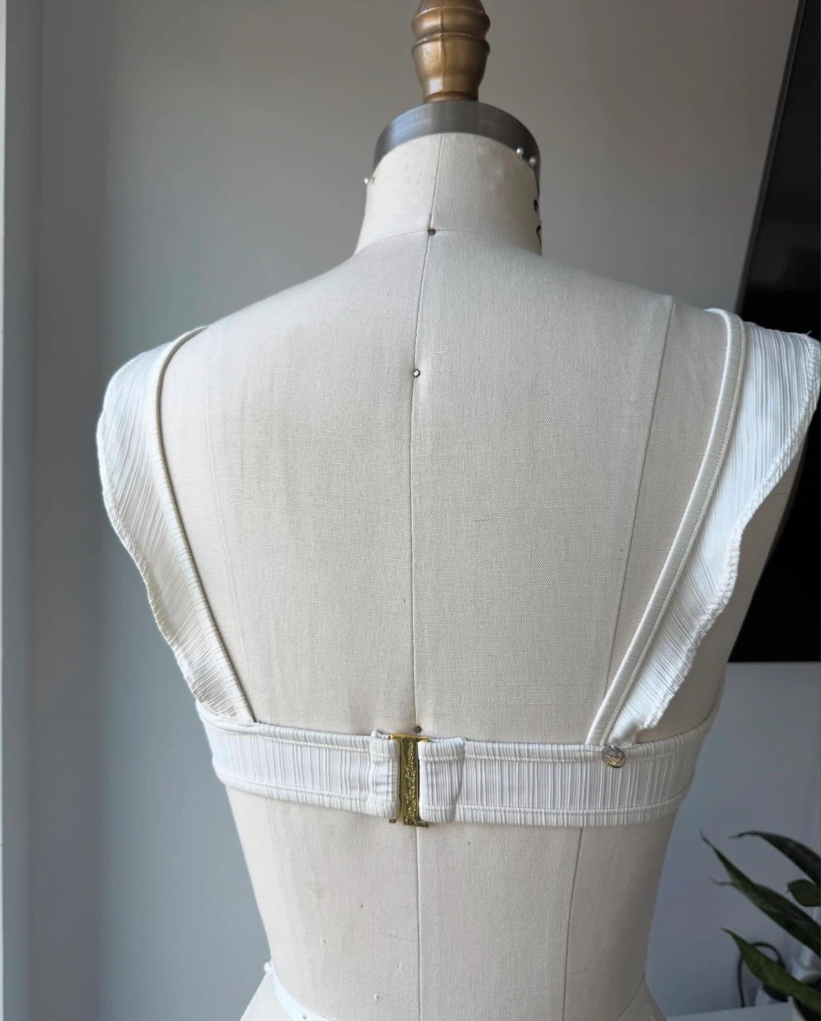 For love and lemons bikini top size small - photo 4
