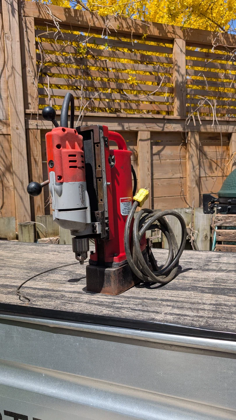 Milwaukee Magnetic Drill Press