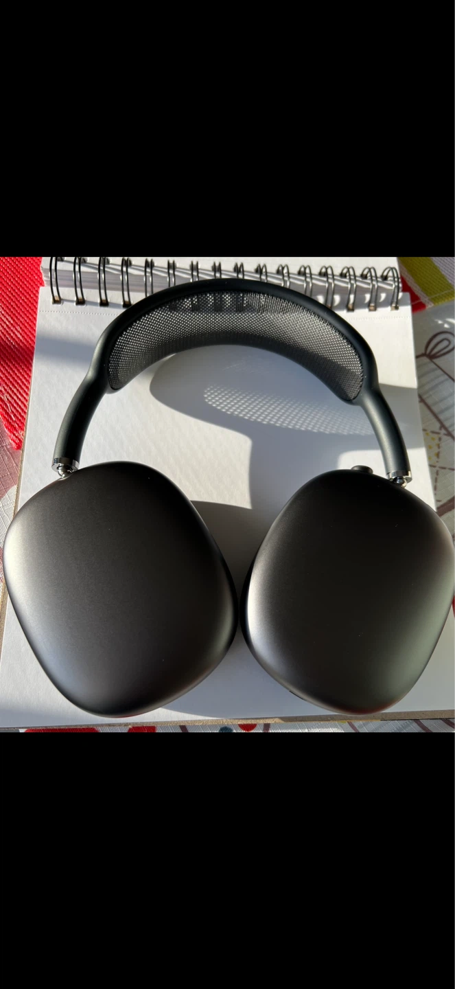 Apple AirPods Max Wireless Over-Ear Headphones - Space Grey
