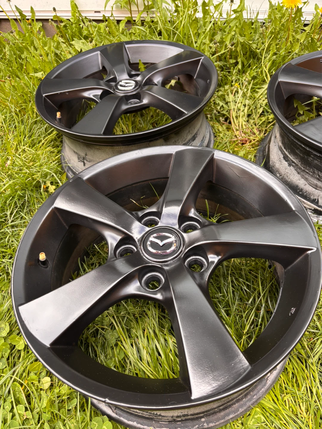 Set of 4 Mazda Alloy Wheels