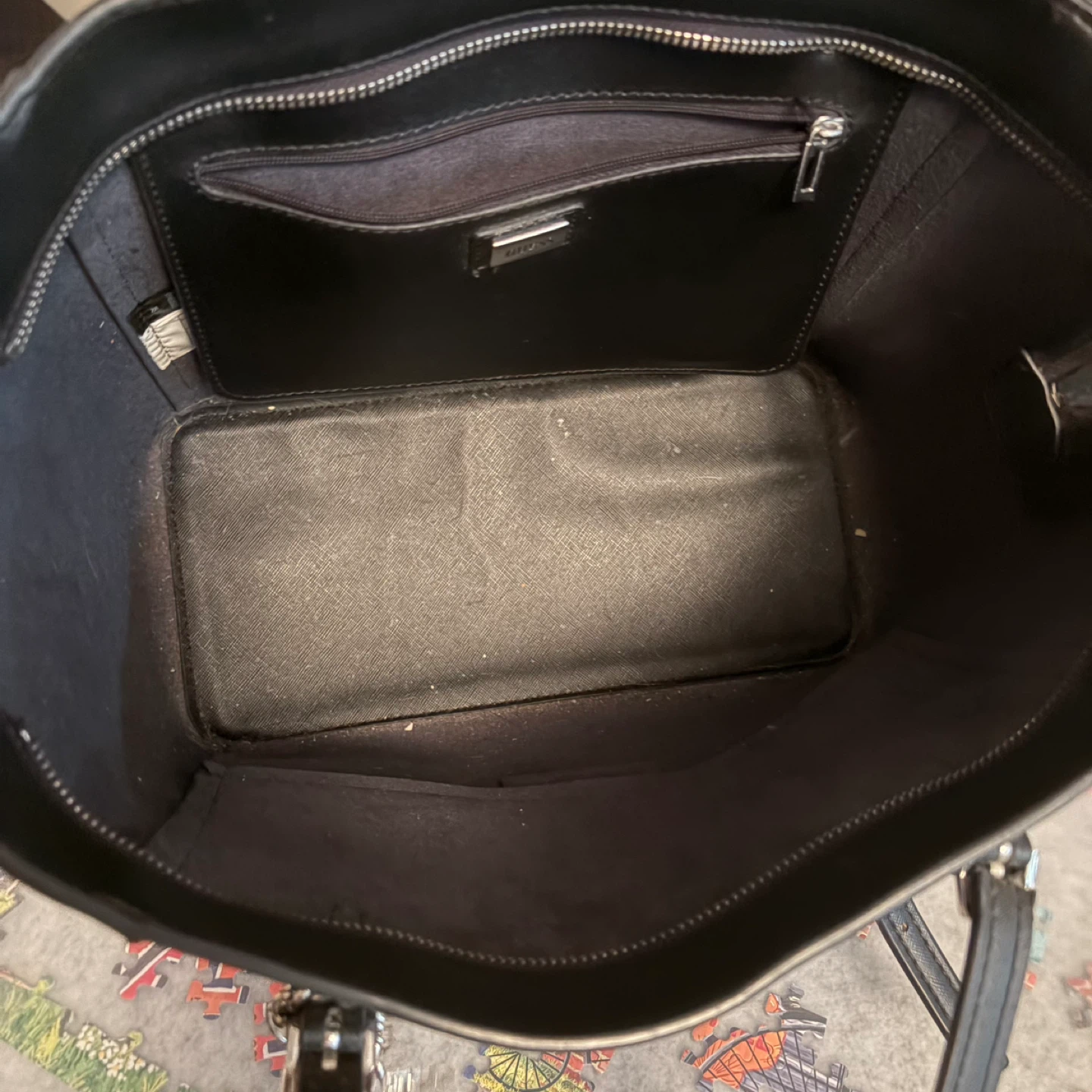 Black GUESS Tote Bag - photo 5