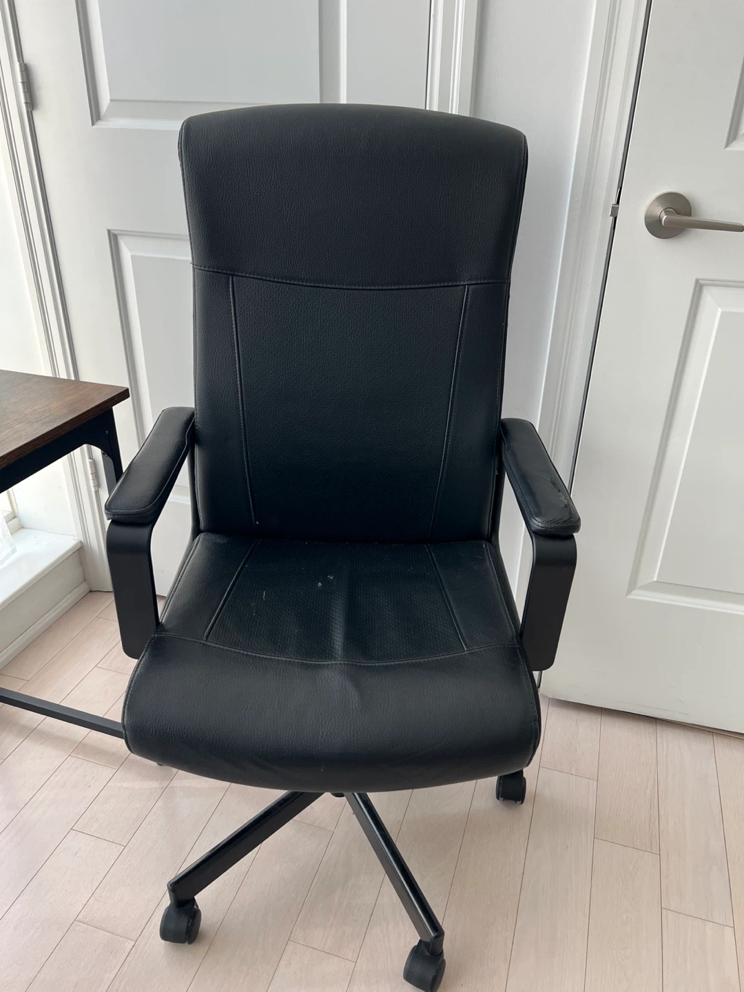 Wooden Desk and Office Chair (set)